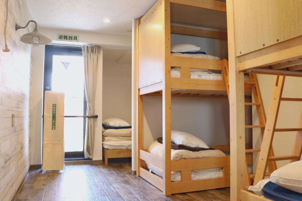 נגויה Trip & Sleep Hostel מראה חיצוני תמונה